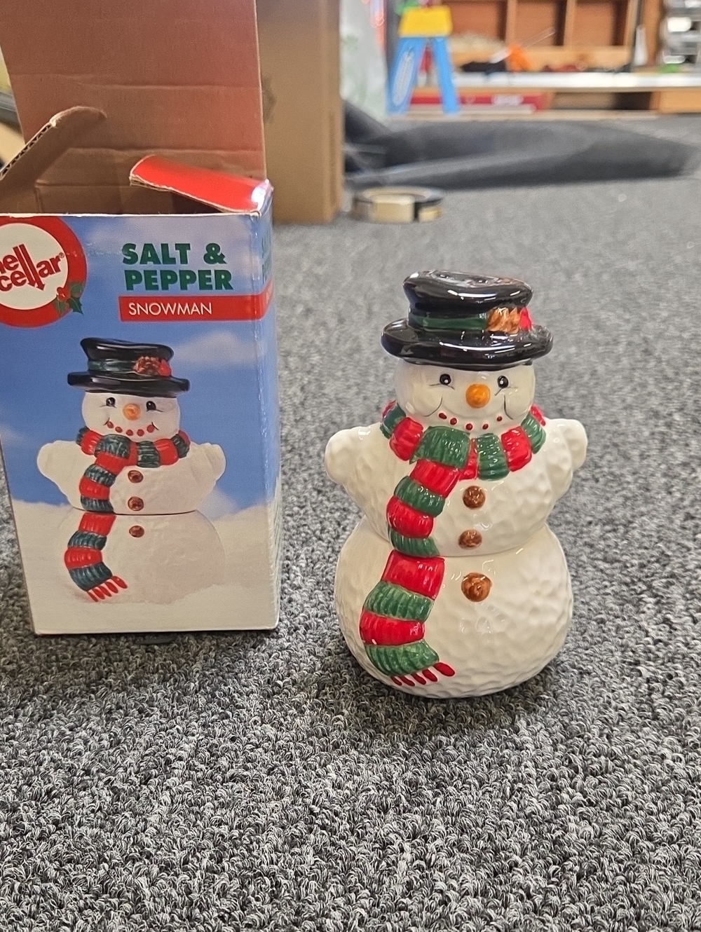The Cellar White Snowman Salt & Pepper Shaker - Red & Green Scarf